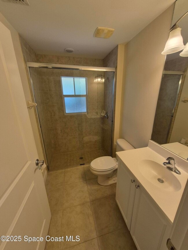 Building Photo - 890 Vignoles Ave NE