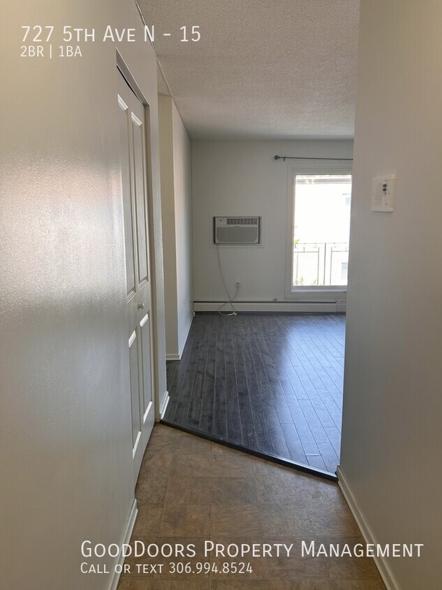 Primary Photo - 727 5th Ave N