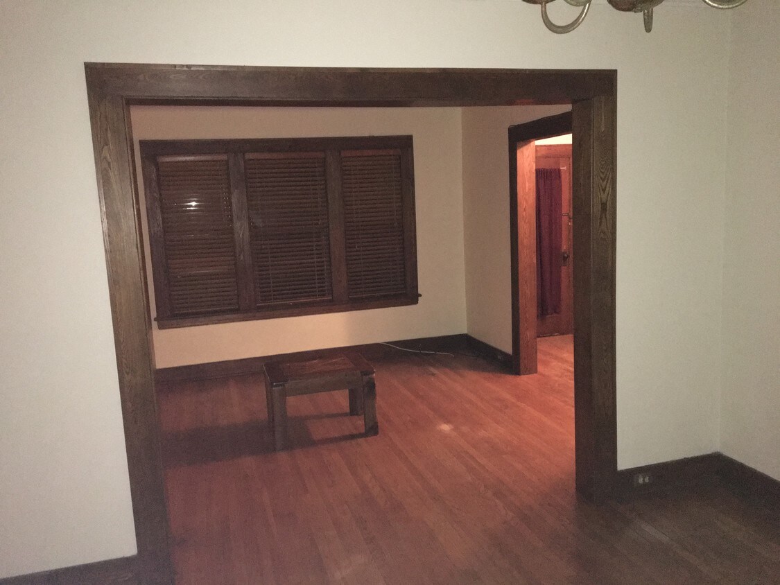Primary Photo - 84 Harborview Ave