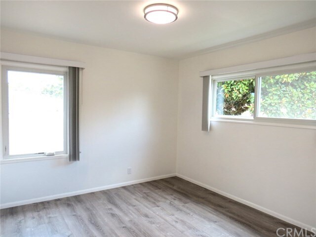 Foto del edificio - 2703 Grand Summit Rd