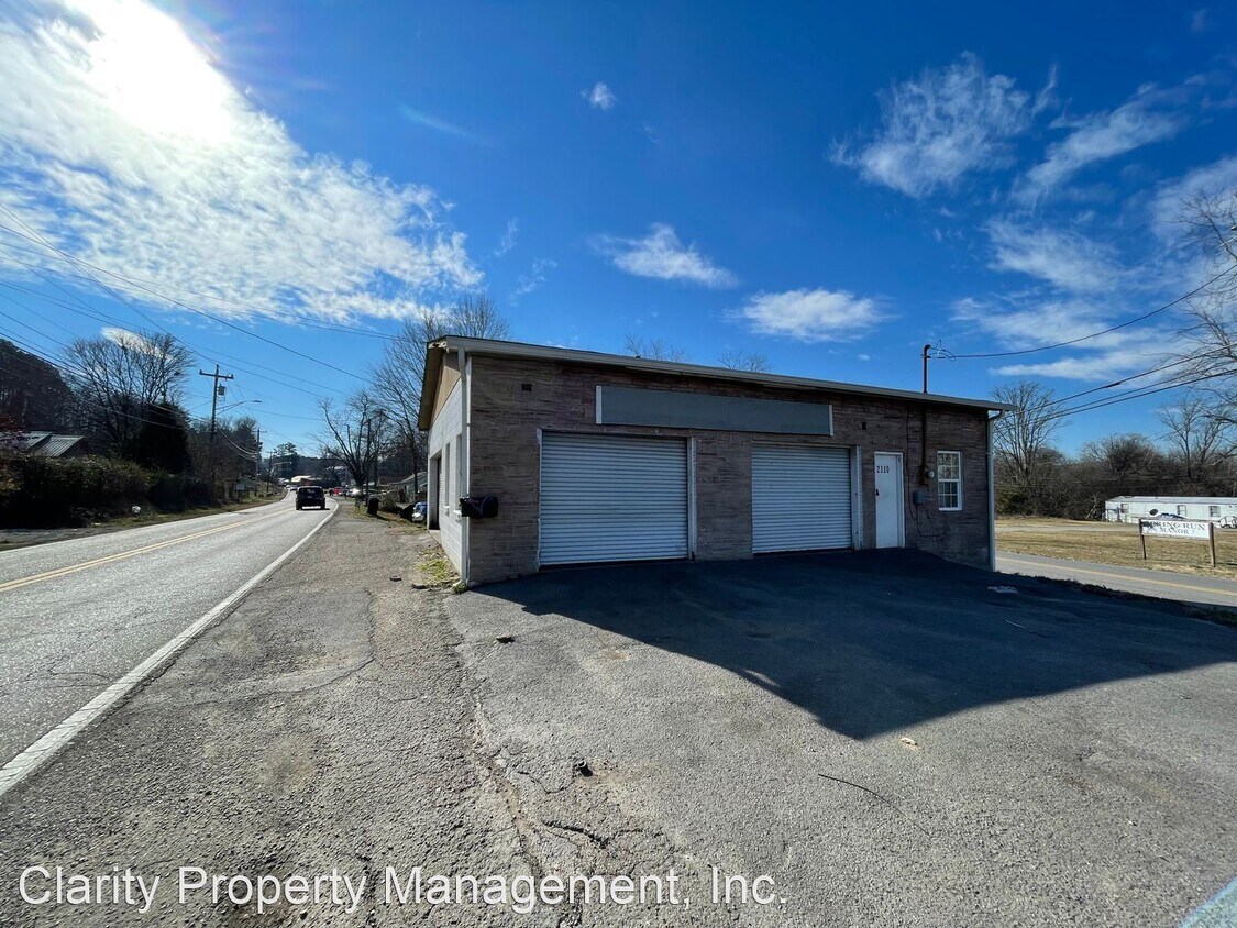 Primary Photo - Studio, 1 bath House - **2110 Dalton Pike SE
