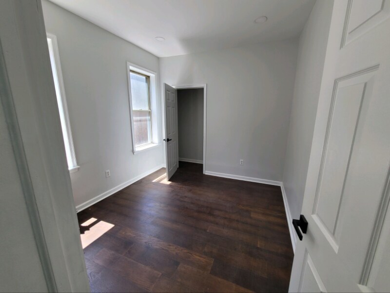 Foto principal - 118 N 52nd St
