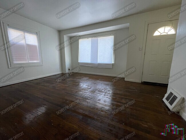 Building Photo - 3027 Bassett