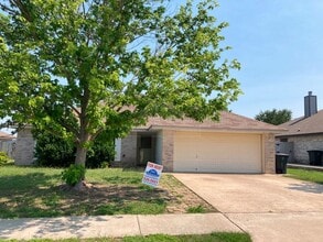 Building Photo - 4402 Breckenridge Dr