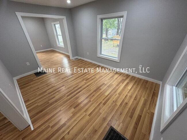 Foto del edificio - 219 Center St