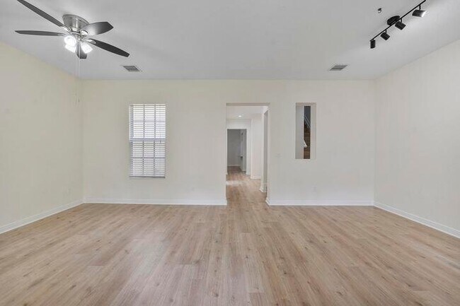 Foto del edificio - 8332 NW 7th Ct