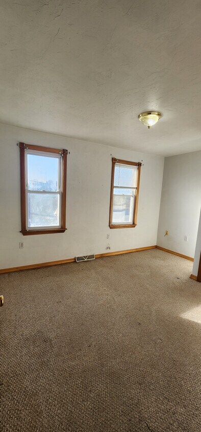 Foto del edificio - 213 Brown St