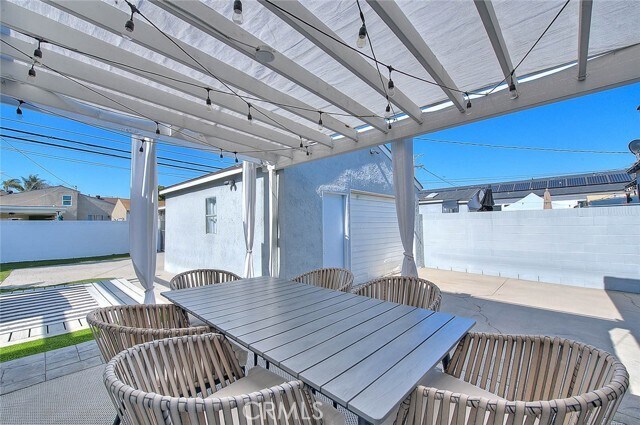 Foto del edificio - 6505 W 84th St