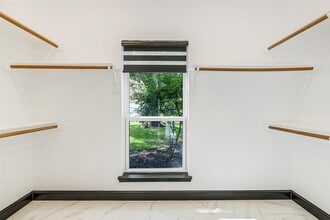 Building Photo - 11915 Helene Ct