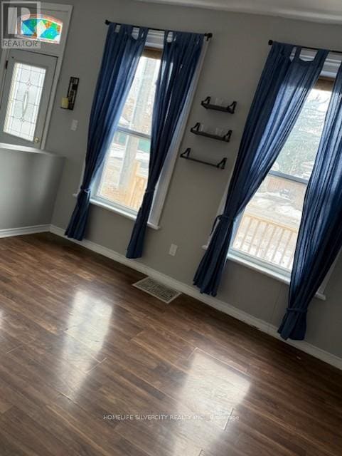 Building Photo - 115 Murray St