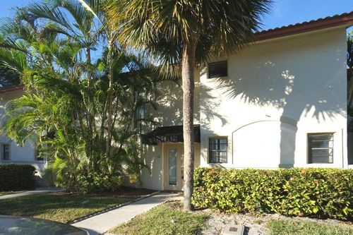 Primary Photo - 7200 NW 2nd Ave