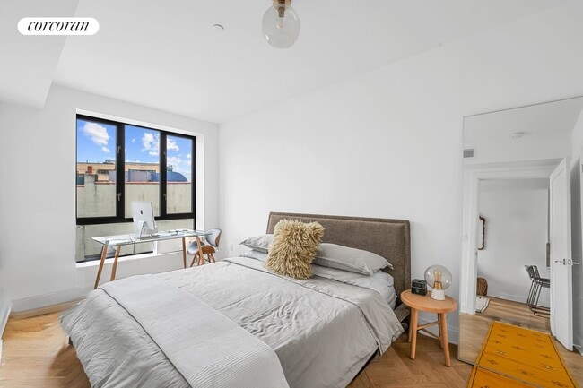 Building Photo - 737 Bergen St