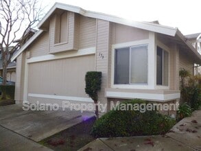 Building Photo - 159 Stageline Dr