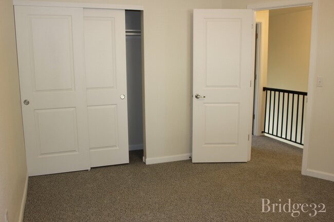 Building Photo - 3206 Bridge St