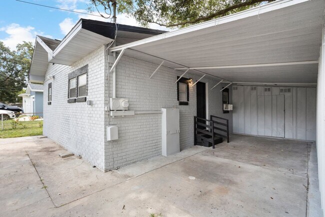 Foto del edificio - 3/2 NEWLY  ****MOVE IN READY**** Apply Tod...