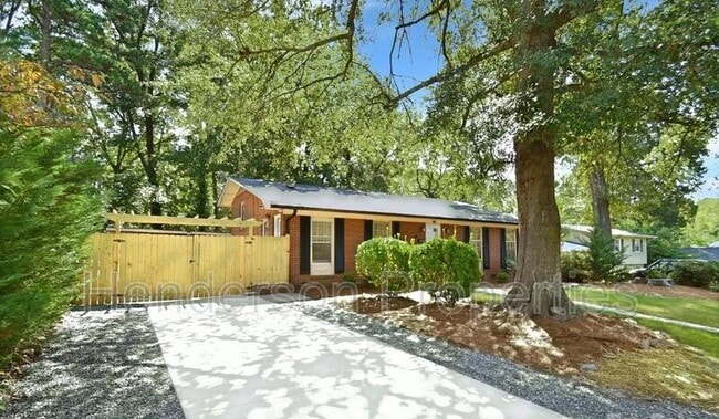 Foto del edificio - 3612 Winterfield Pl