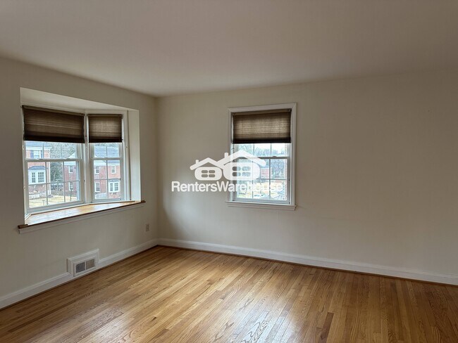 Foto del edificio - 6518 Loch Hill Ct