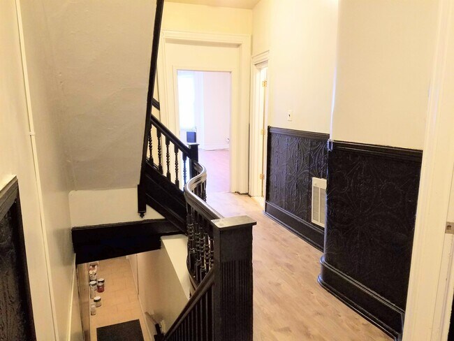 Foto del edificio - 1219 W Allegheny Ave