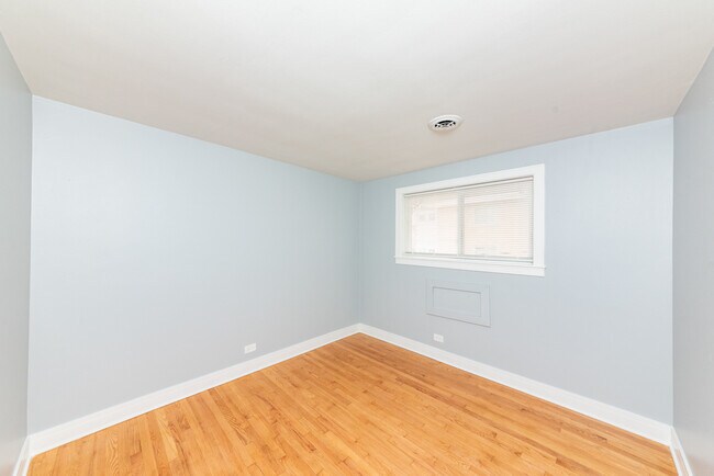 Foto del edificio - 9450 Washington Rd