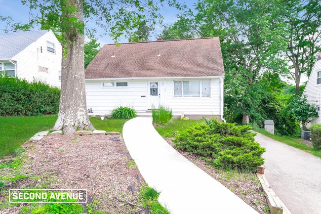 Building Photo - 120 Bryant Dr