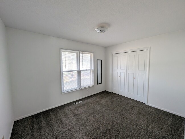 Building Photo - 2722 Park Ave