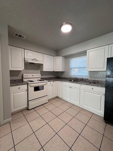 Foto del edificio - 10407 N Jasmine Ave