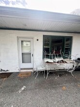 Building Photo - 1612-1616 US-9W
