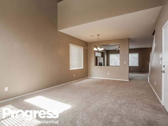 Building Photo - 5041 Teal Petals St
