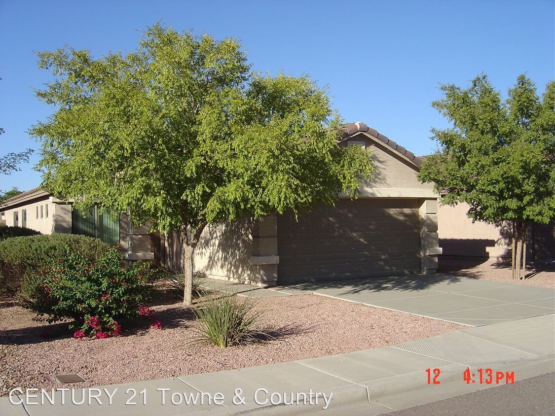 Foto principal - 14738 W Calavar Rd