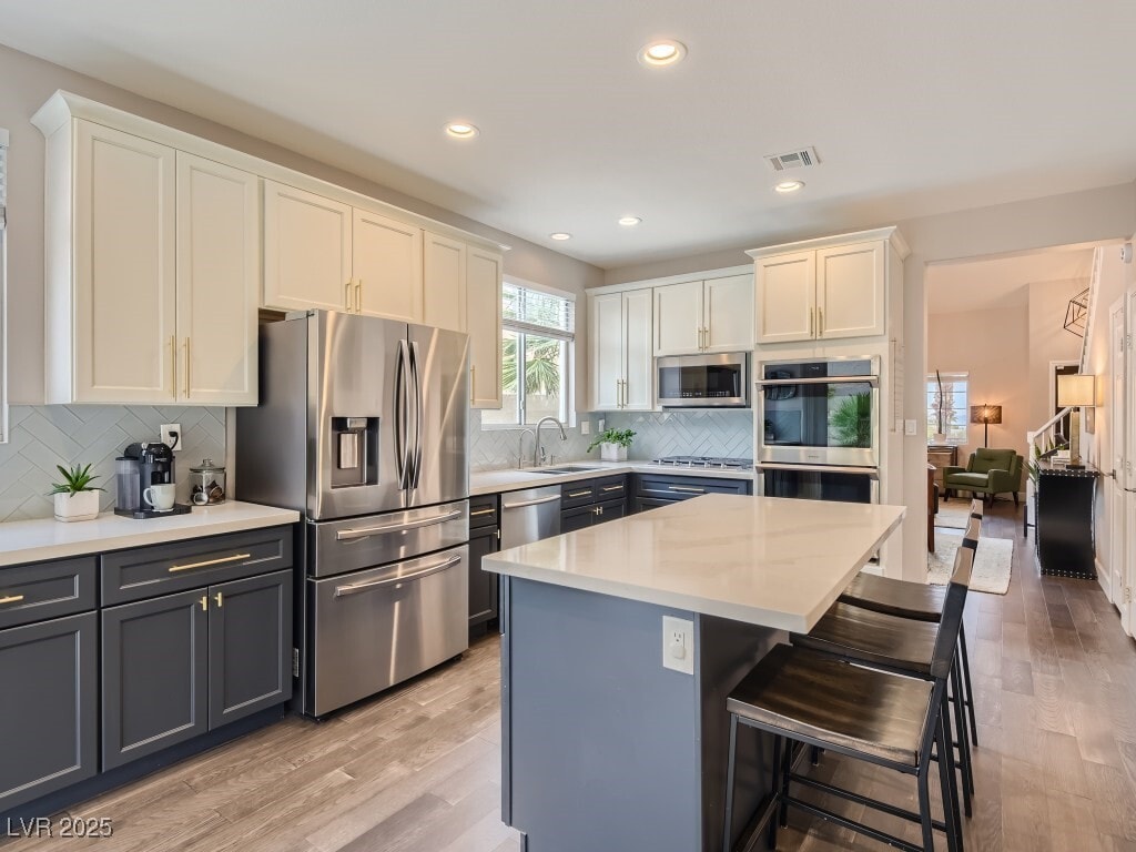 Primary Photo - 1413 Woodmore Dr