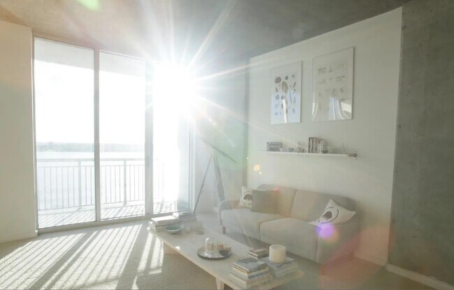 Foto del edificio - 300 S Australian Ave