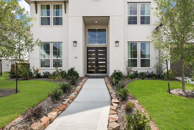 Building Photo - 10318 Fountain Shore Dr