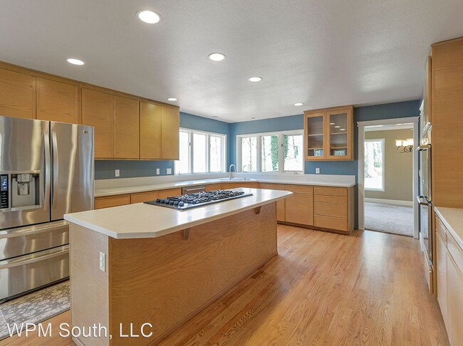Building Photo - 3 br, 2.5 bath House - 13831 232nd Ave SE