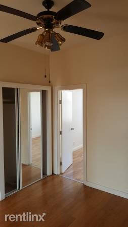 Foto del edificio - 3442 74th St