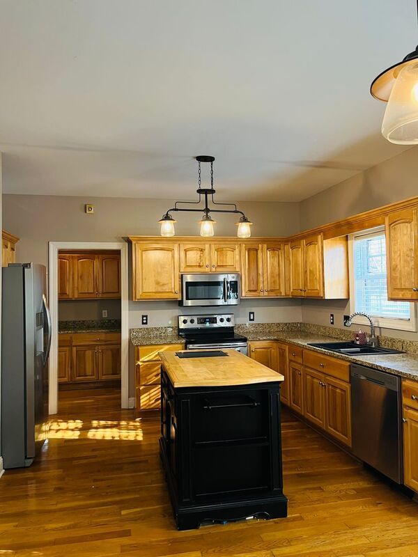 Building Photo - 1326 Balson Dr