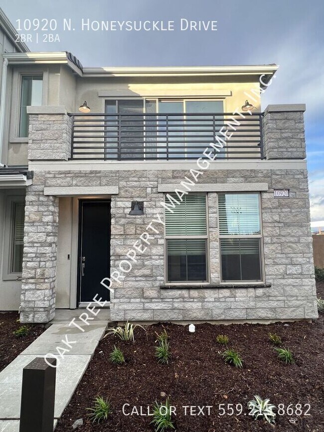Building Photo - 10920 N Honeysuckle Dr