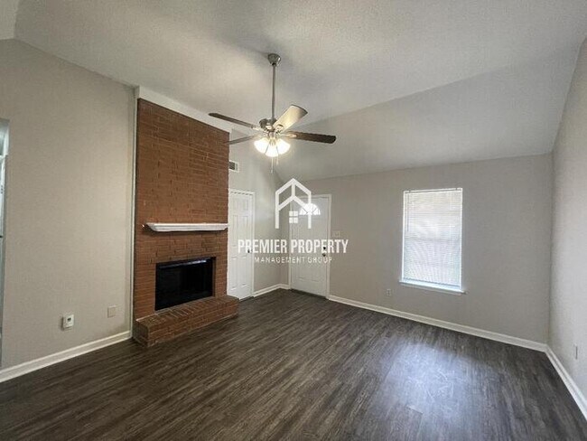 Building Photo - 2606 Appling Crest - Available Now!