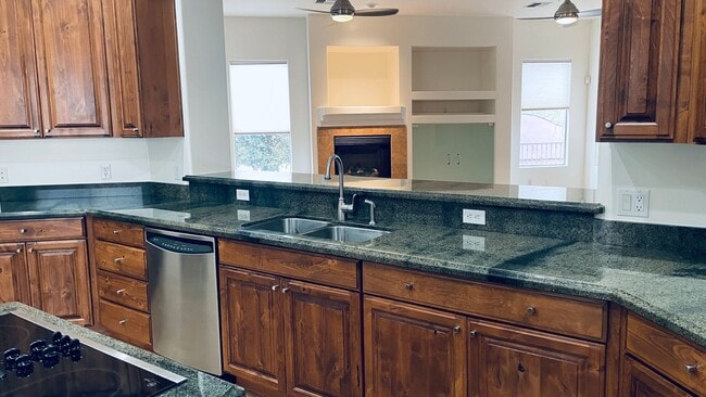 Building Photo - HOUSE - SEDONA - VILLAGE OF OAK CREEK - FIRECLIFF