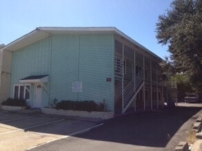 Building Photo - 1851 E Ocean View Ave