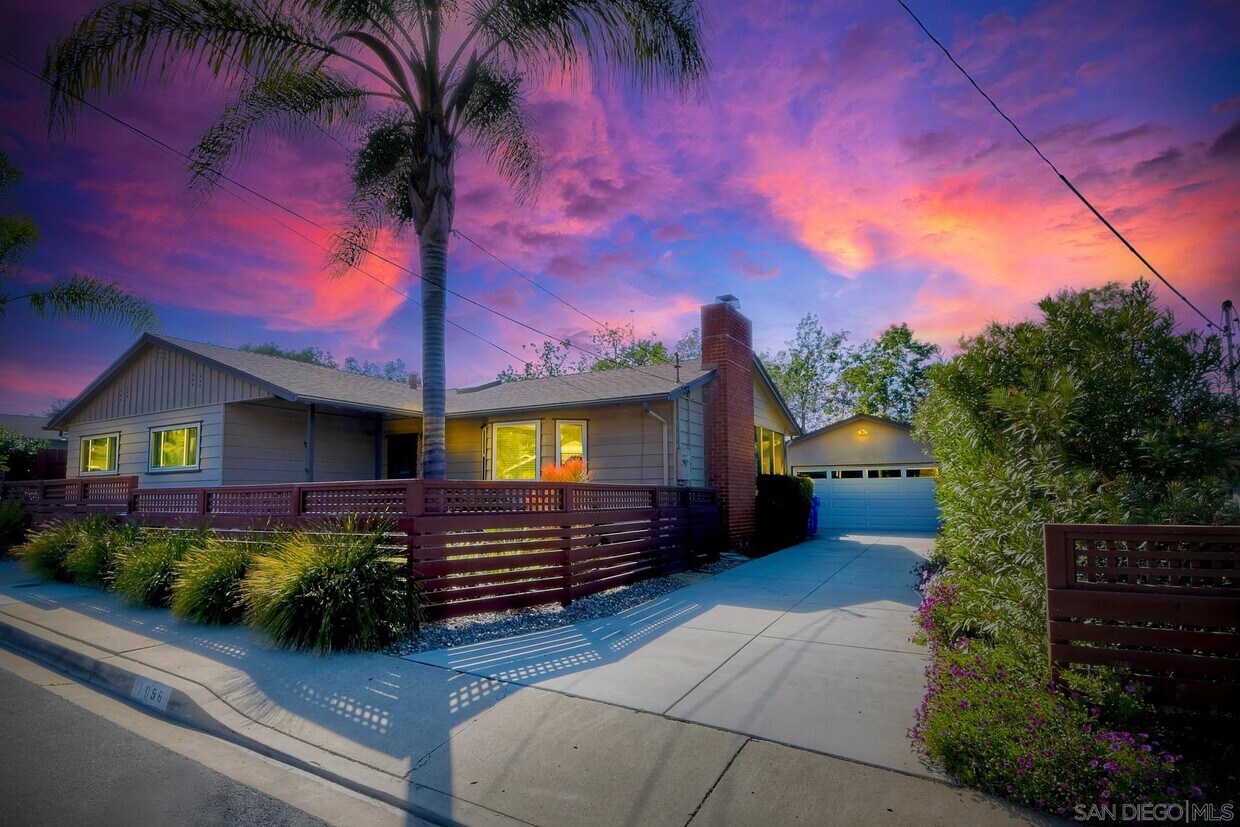 Foto principal - 1056 Albion St