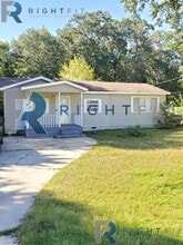 Building Photo - 5753 Bishop Dr