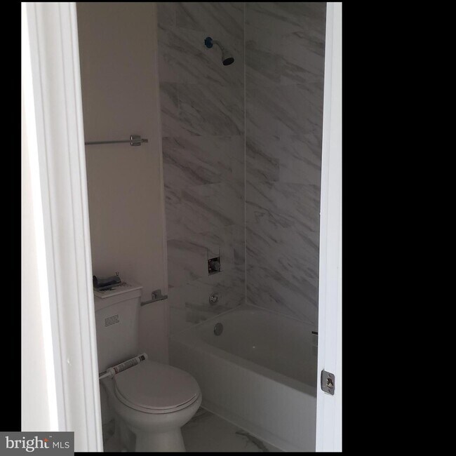 Foto del edificio - 3614 Windsor Mill Rd