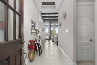 Building Photo - 12515 Cumberland Dr