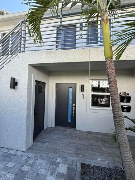 Foto del edificio - 3805 S Olive Ave