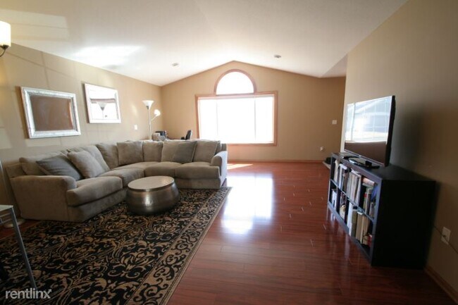 Building Photo - 4515 Prairie View Pl NW