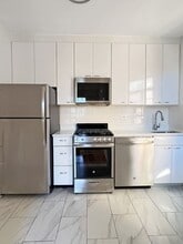 Building Photo - 1-50 Greenway Terrace