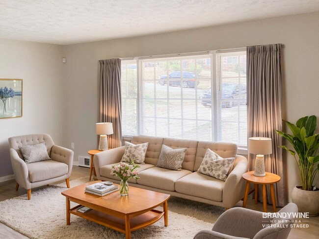 Foto del edificio - 2336 Columbia Woods Ct