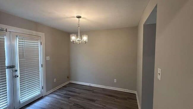 Building Photo - 136 Hudson Bridge Terrace