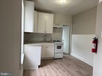 Primary Photo - 28 N 2nd Ave