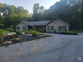 Building Photo - 15615 Green Mountain Rd